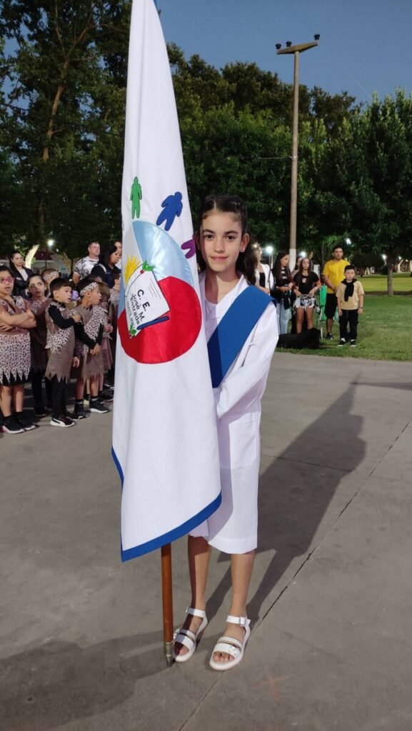 institucional estradqa